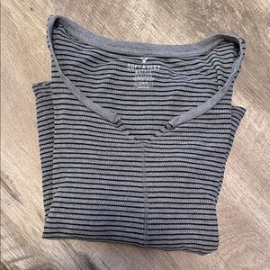 American Eagle Outfitters Gray Striped Long Sleeve Tee